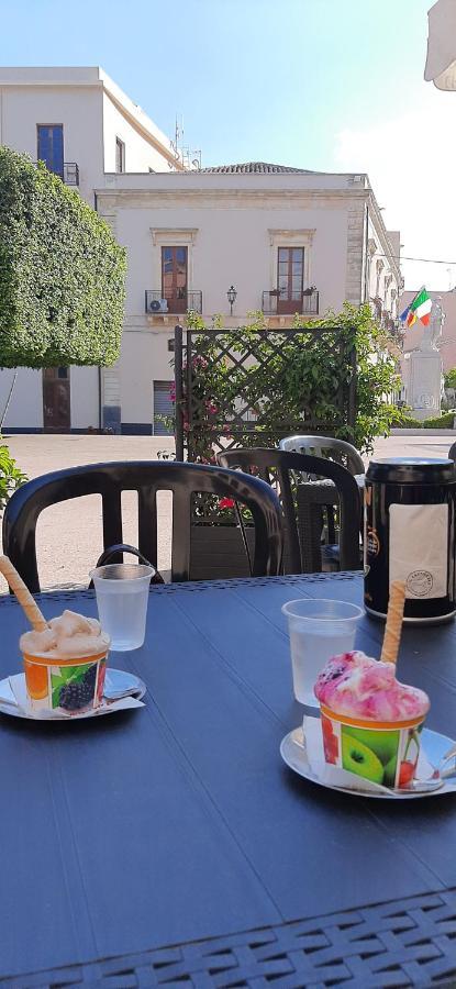 Appartamento Plaza Giardini Naxos Esterno foto