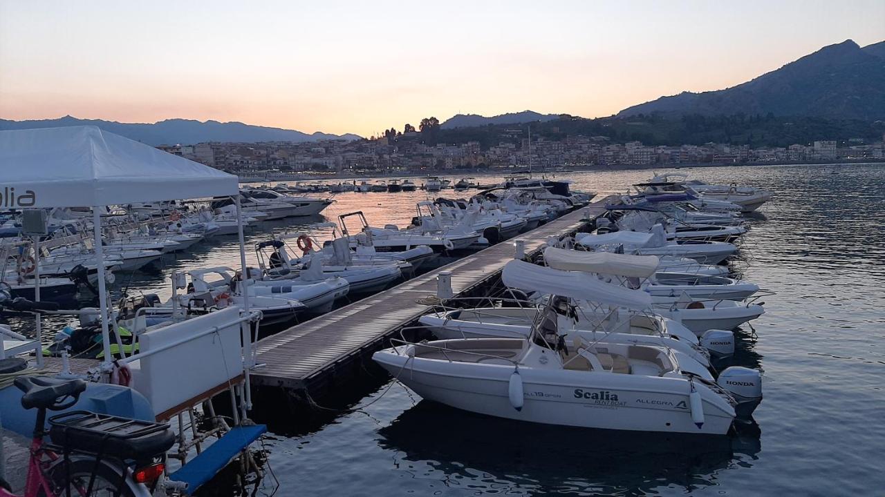 Appartamento Plaza Giardini Naxos Esterno foto