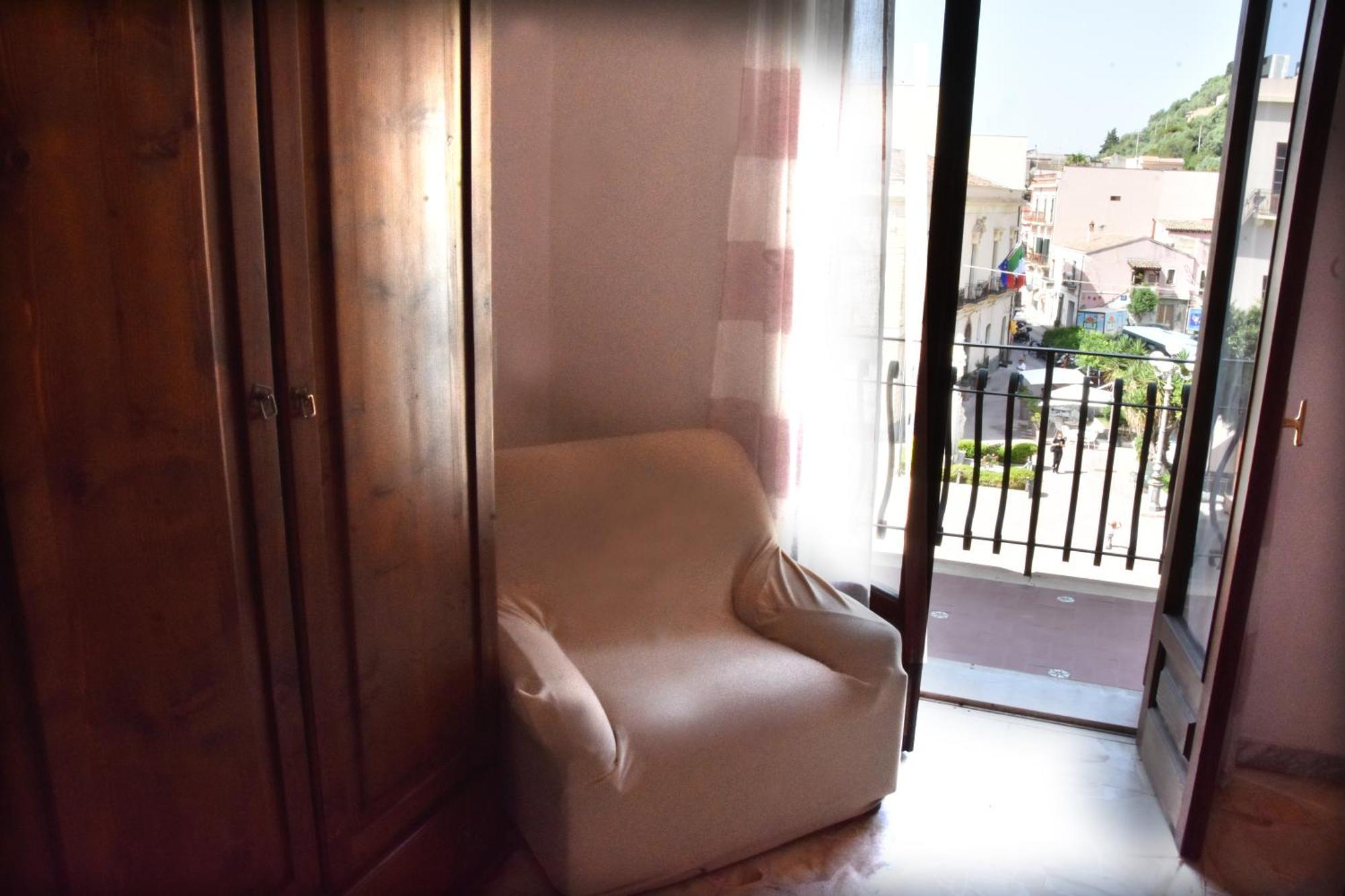 Appartamento Plaza Giardini Naxos Esterno foto